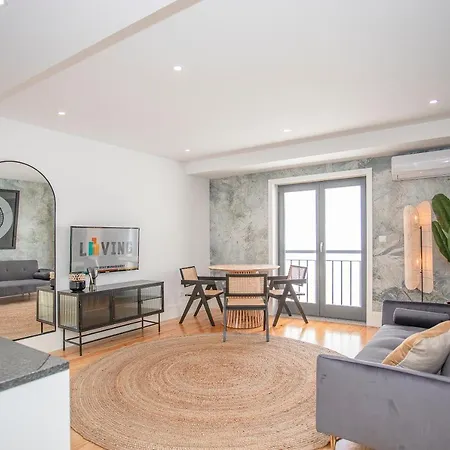 Liiiving In - Flores Design Experience Apartment Porto
