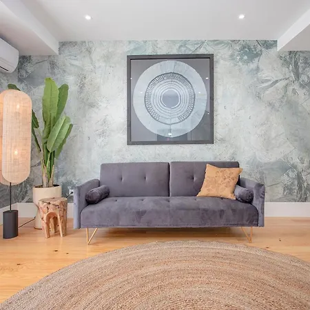 Liiiving In - Flores Design Experience Apartment Porto