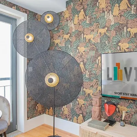 Apartment Liiiving In - Flores Design Experience Porto